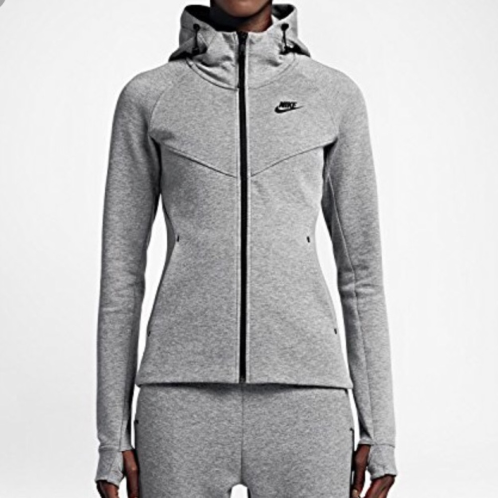 Gray Nike tech fleece wind runner jacket